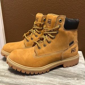Women’s Timberland Pro boots